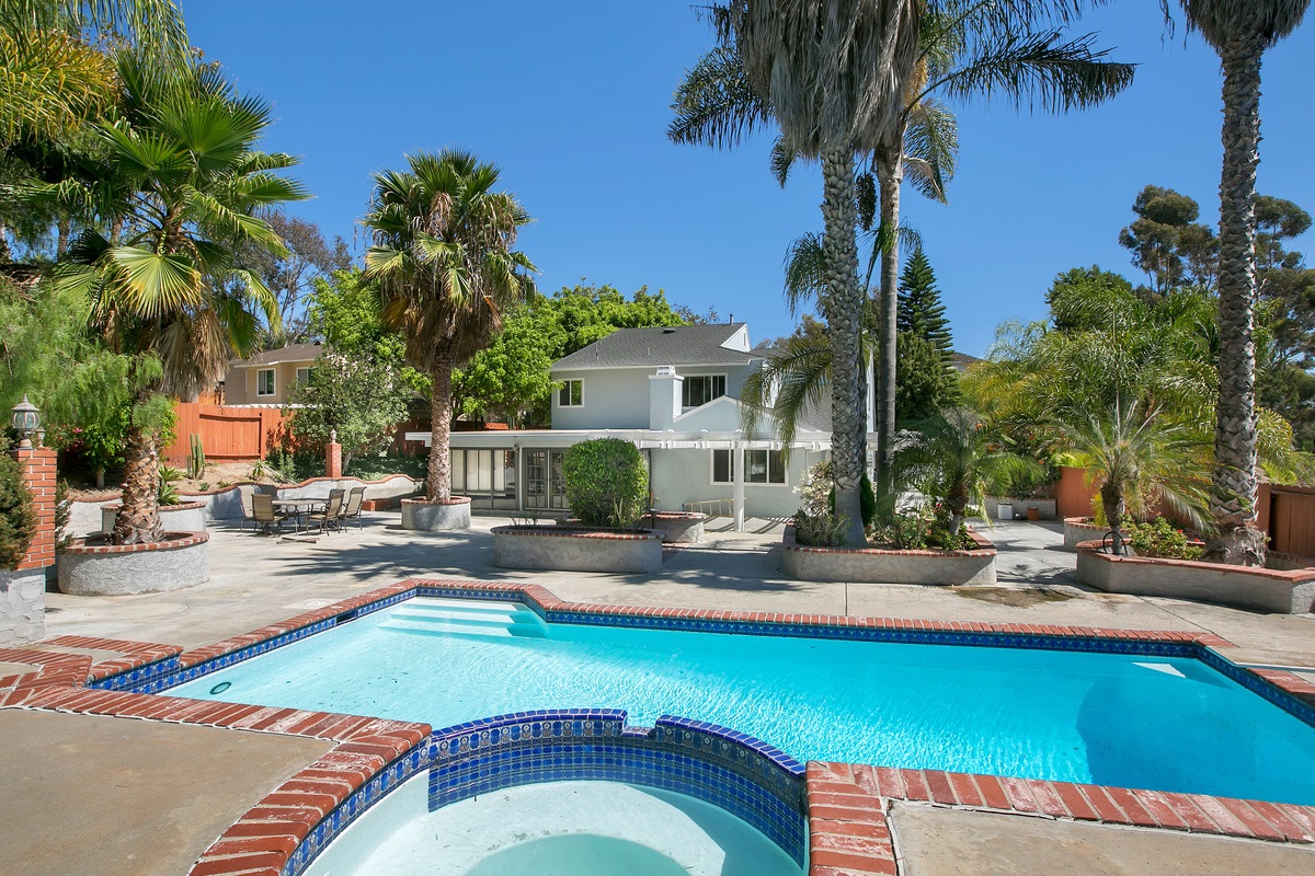 2641 Brighton Road Carlsbad, CA 92010 - Photo 17 of 23 Huge lot, easy maintenance, Pool & Spa