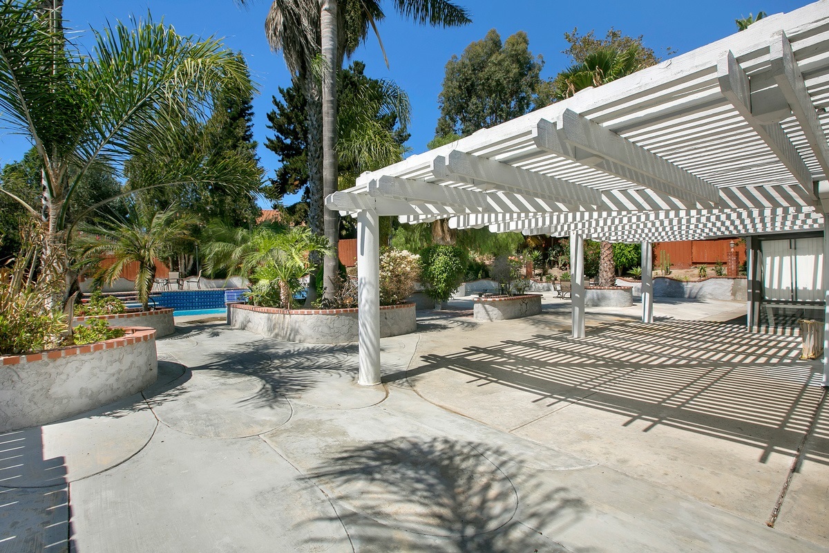 2641 Brighton Road Carlsbad, CA 92010 - Photo 20 of 23