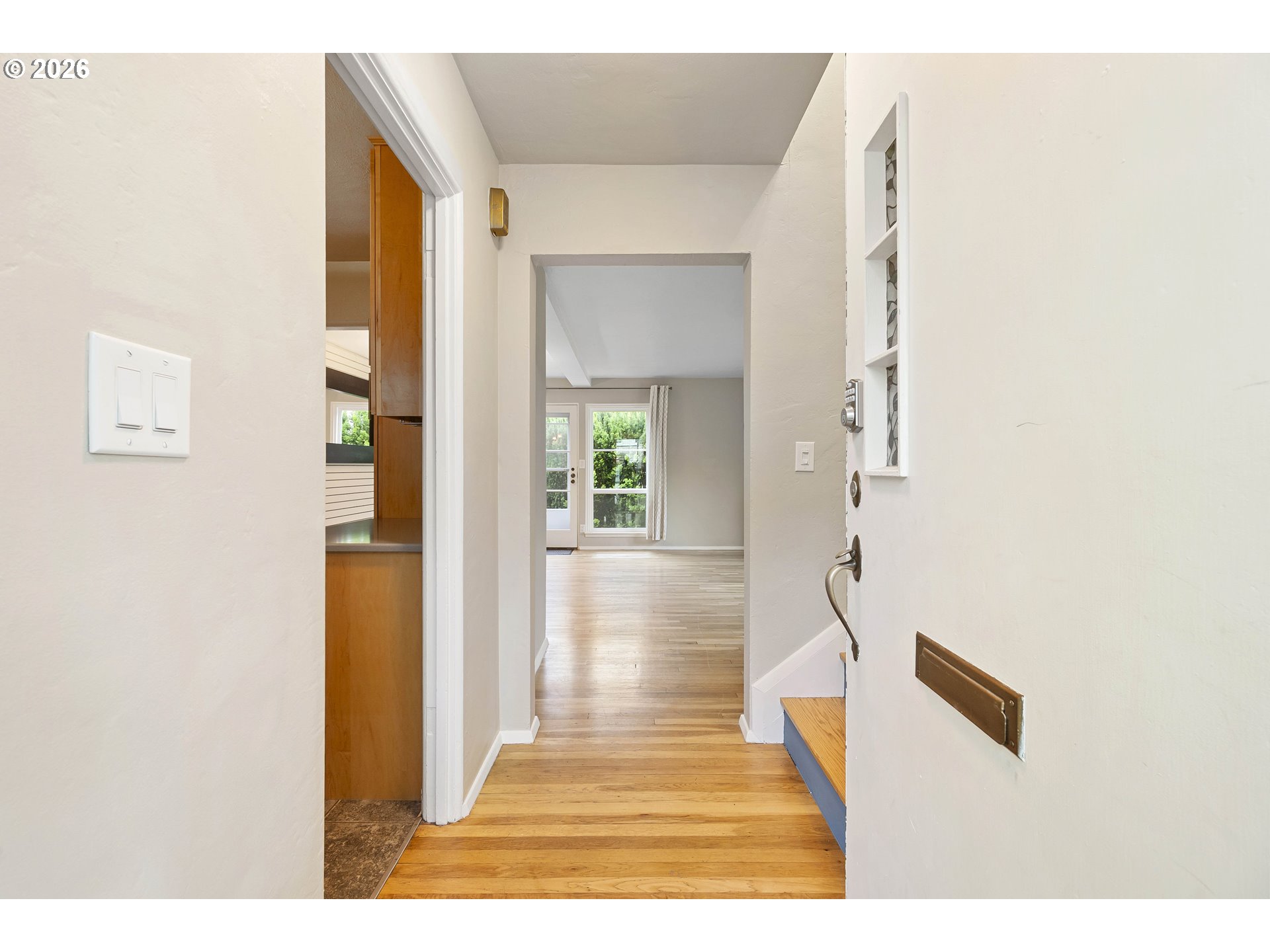 6810 Northeast Hancock Street Portland, OR 97213 - Photo 3 of 40