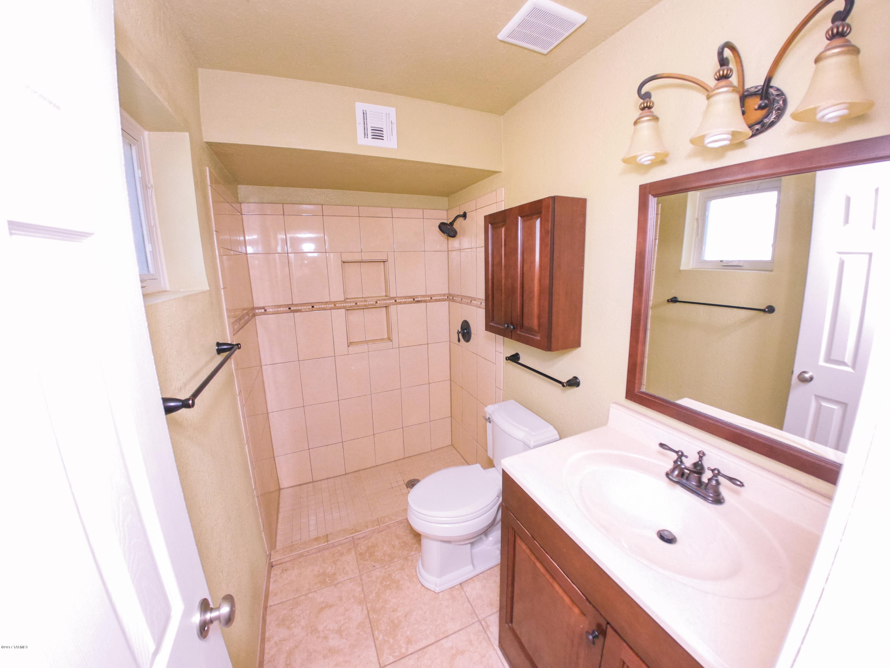 1504 South Shannon Road Tucson, AZ 85713 - Photo 6 of 20