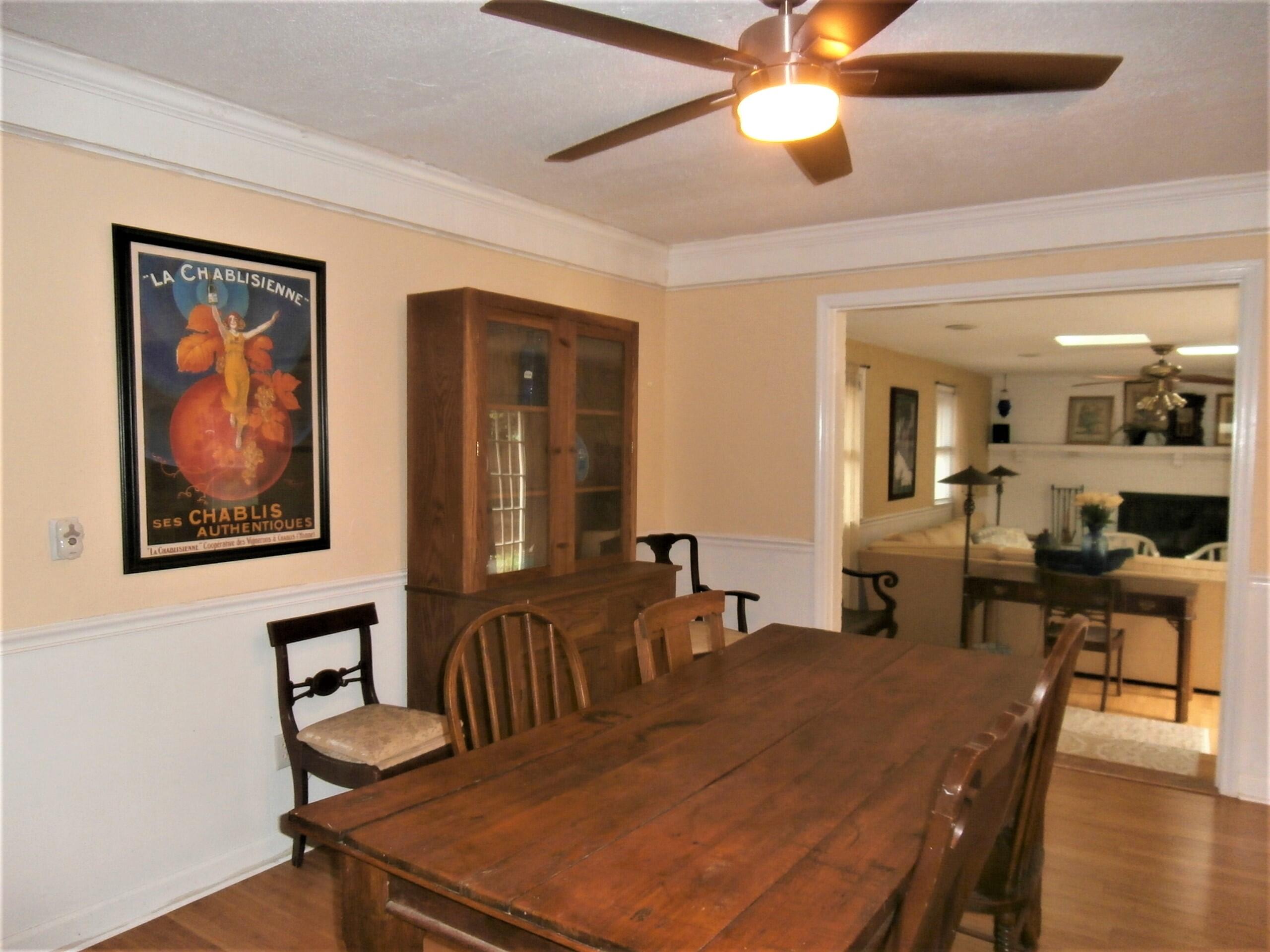 1142 Rosemead Road Mount Pleasant, SC 29464 - Photo 11 of 36 Rosmead interior (5)