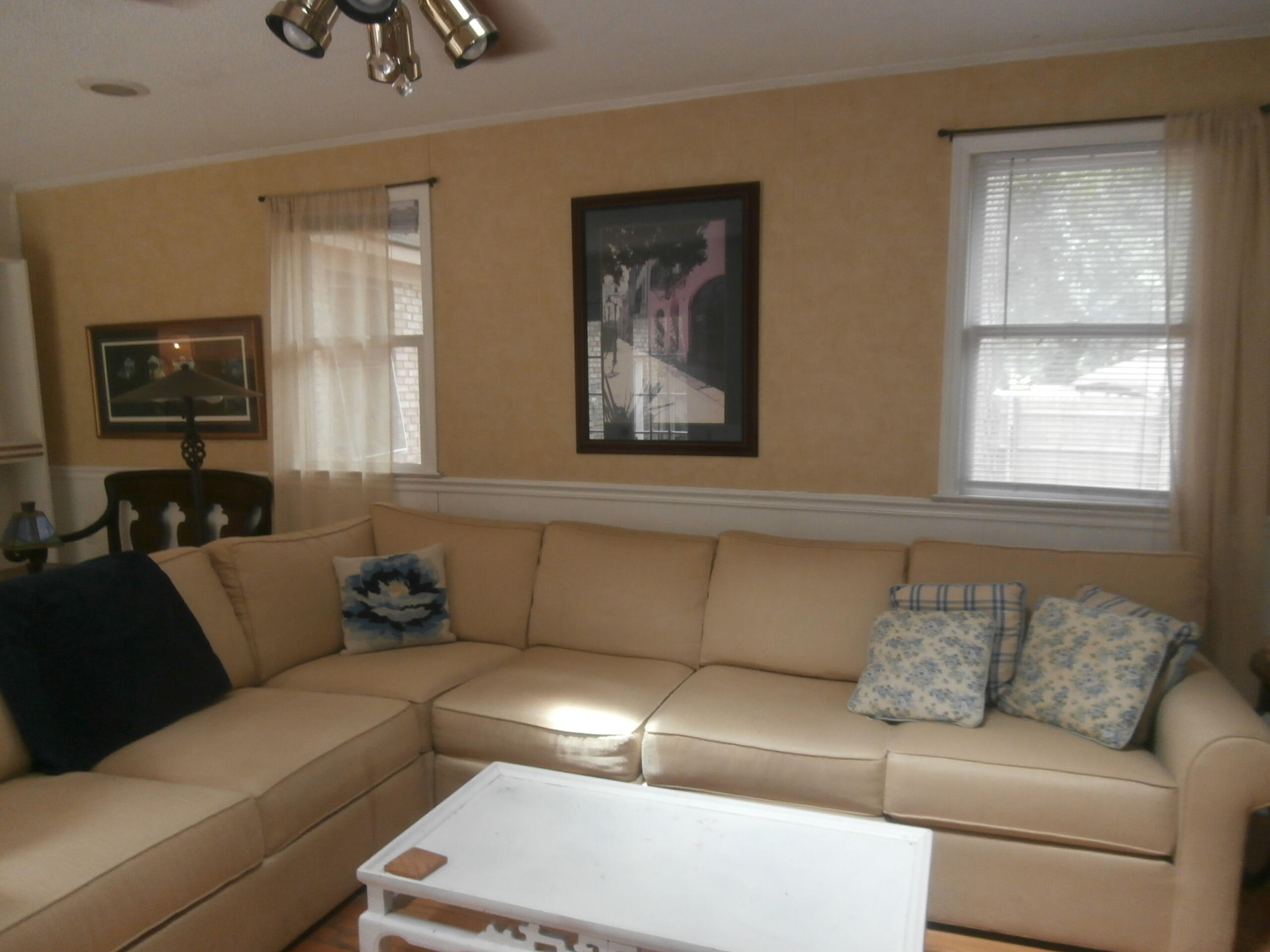 1142 Rosemead Road Mount Pleasant, SC 29464 - Photo 19 of 36 Rosmead interior (13)