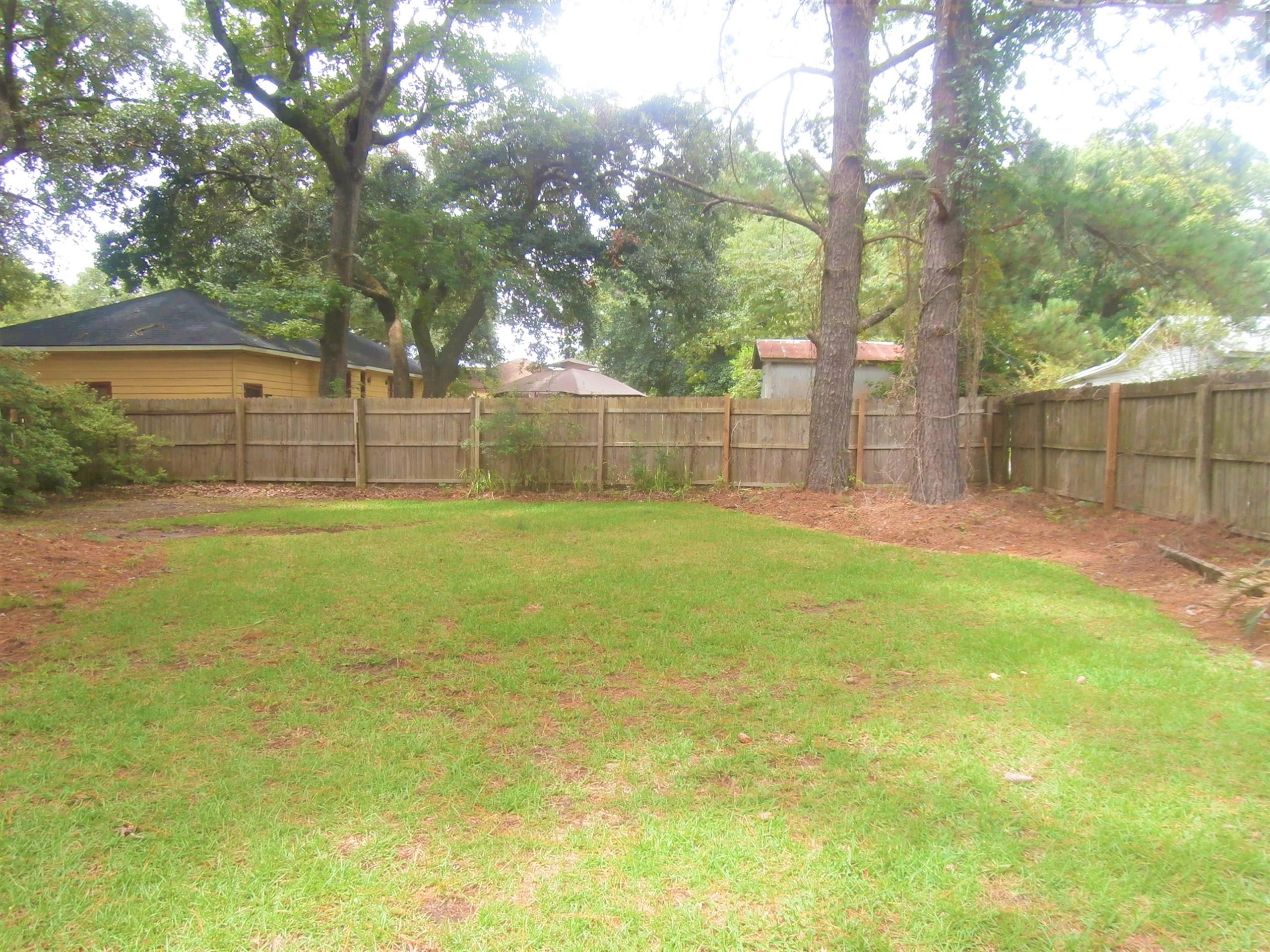 1142 Rosemead Road Mount Pleasant, SC 29464 - Photo 31 of 36 Rosmead interior (37)