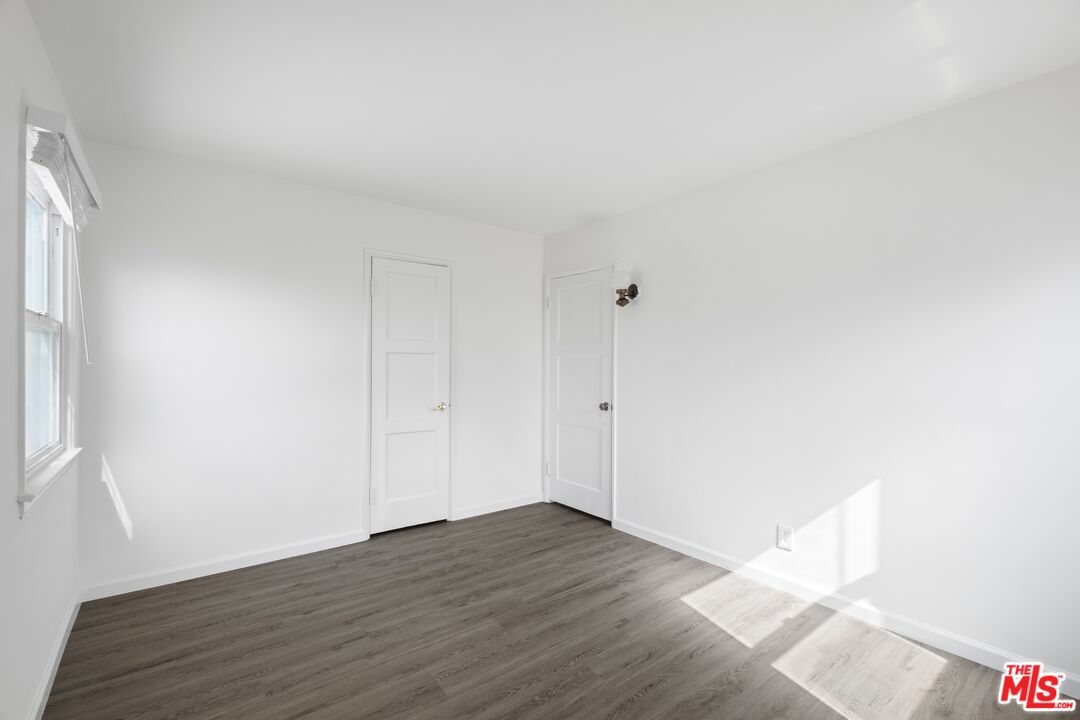 3493 Meier Street Los Angeles, CA 90066 - Photo 17 of 31 a view of an empty room and wooden floor