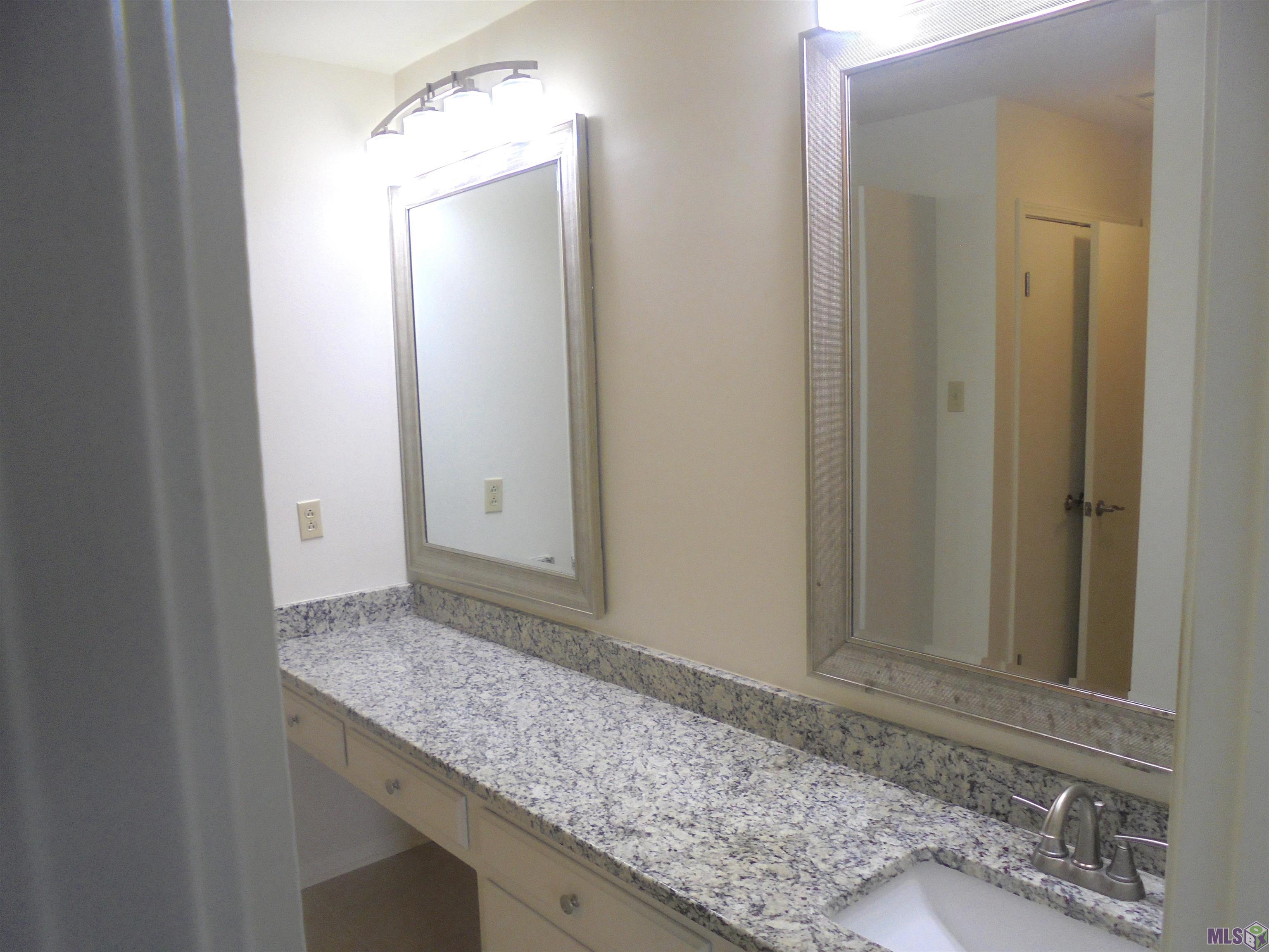 9635 Siegen Lane St. George, LA 70810 - Photo 12 of 18