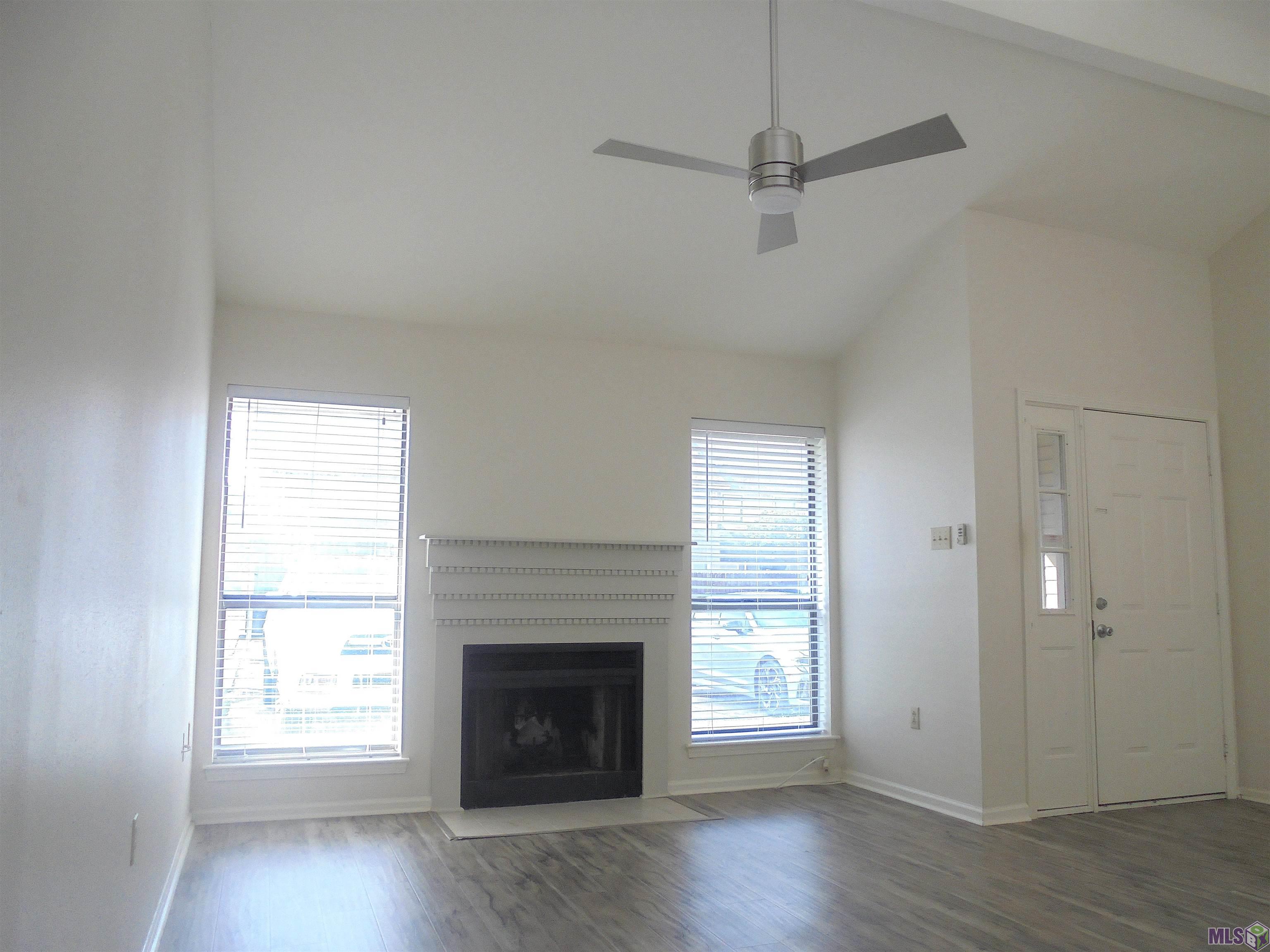 9635 Siegen Lane St. George, LA 70810 - Photo 4 of 18