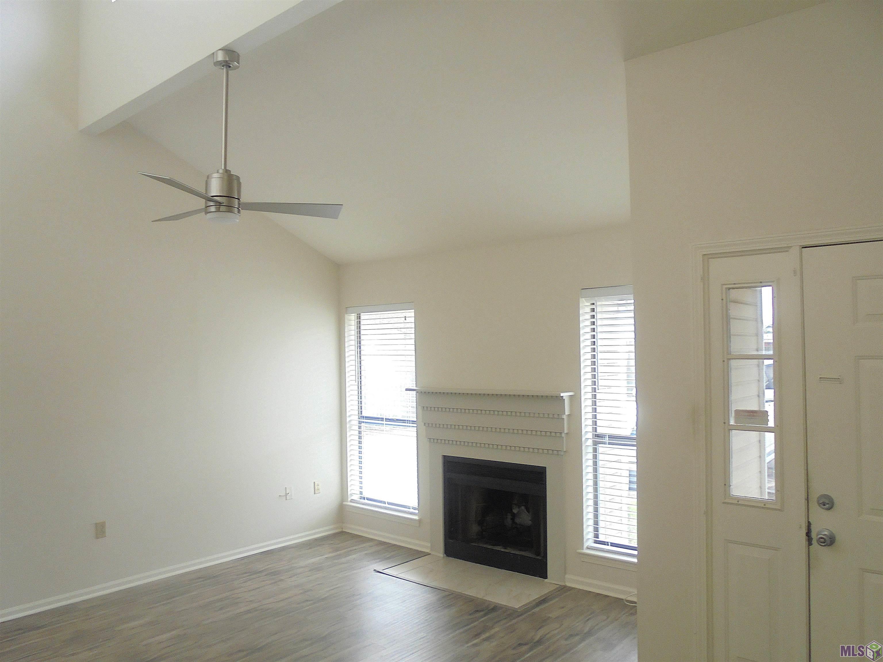9635 Siegen Lane St. George, LA 70810 - Photo 5 of 18