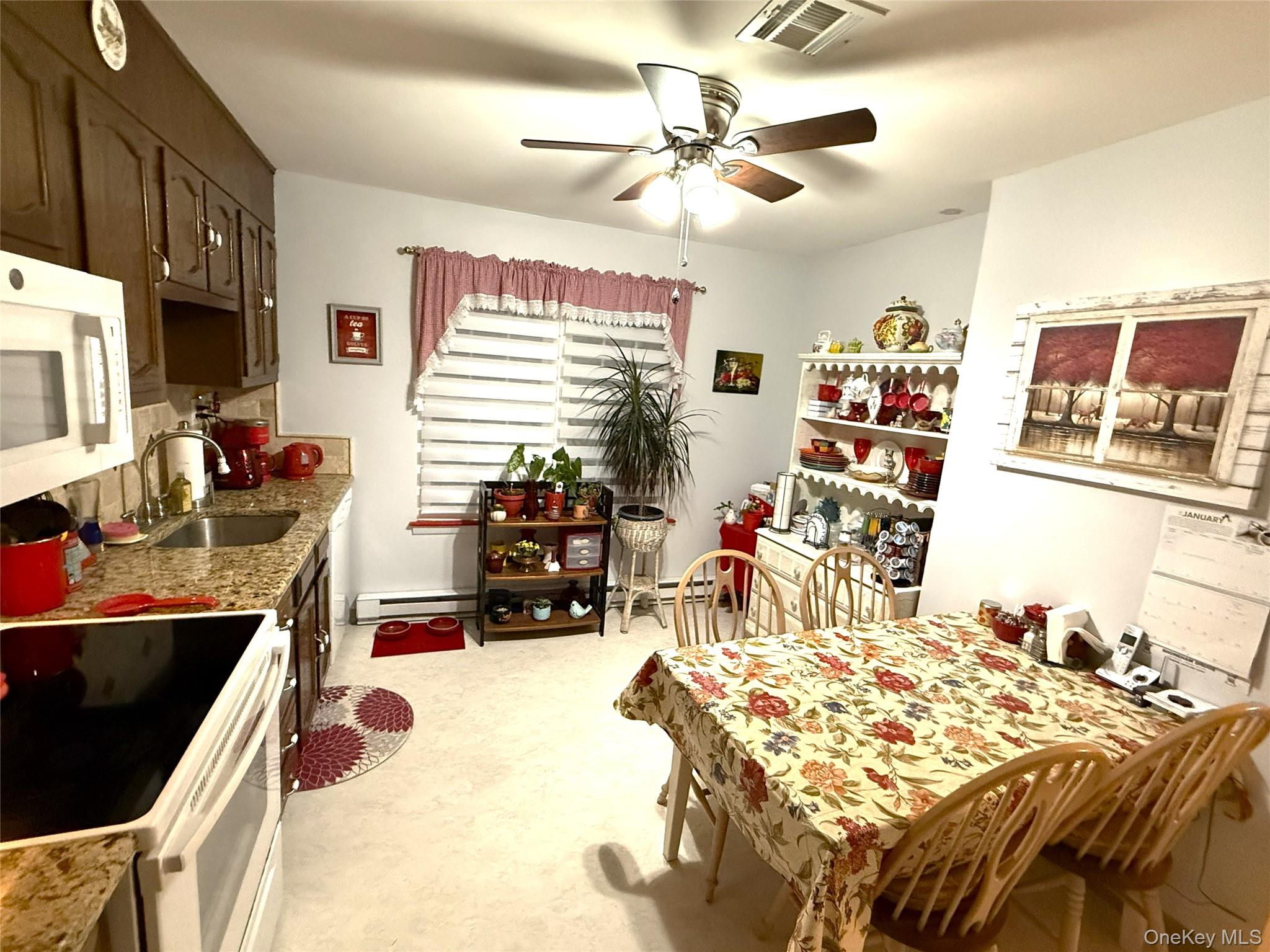 418 Weymouth Court, Unit C Ridge, NY 11961 - Photo 3 of 16