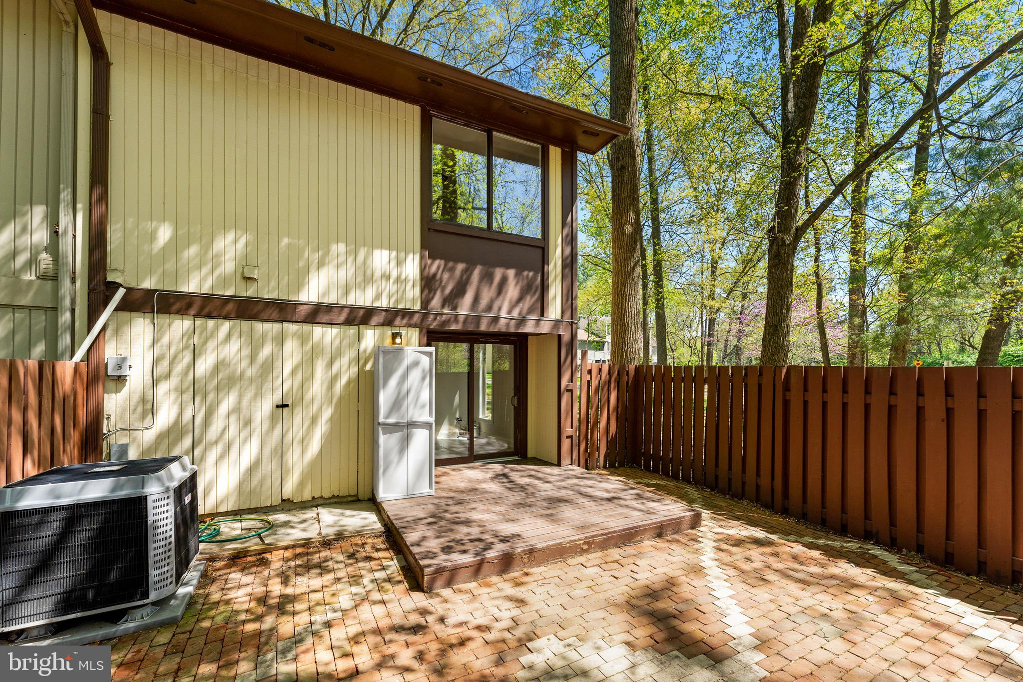 2284 White Cornus Lane Reston, VA 20191 - Photo 25 of 46