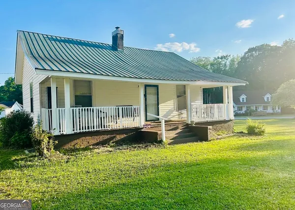 $129,900 | 2408 37th Street, Valley, AL 36854