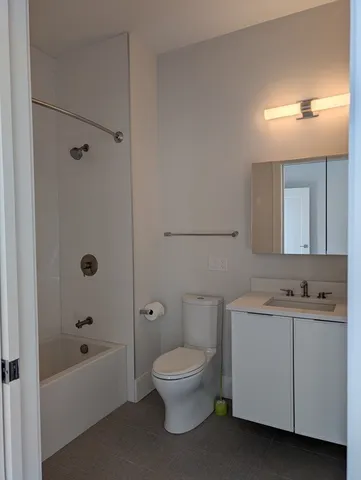 $3,100 | 3193 Washington Street, Unit PH3, Boston, MA 02130