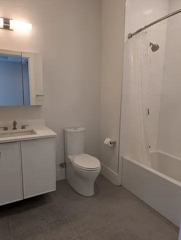 $3,100 | 3193 Washington Street, Unit PH3, Boston, MA 02130