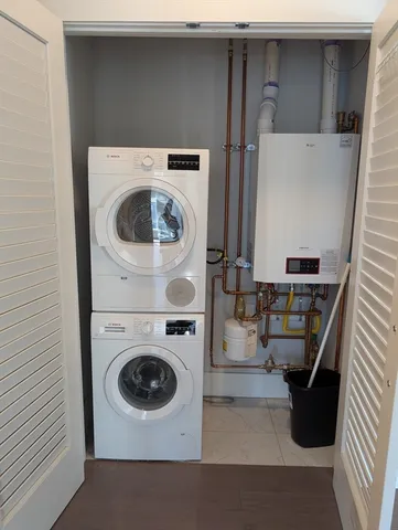 $3,100 | 3193 Washington Street, Unit PH3, Boston, MA 02130