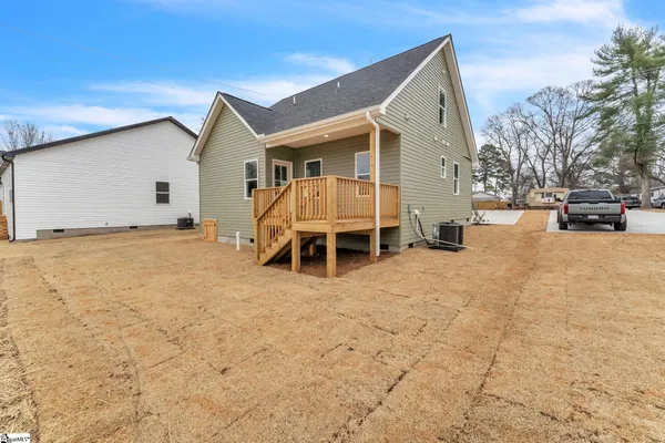 $265,000 | 181 Dodd Street, Wellford, SC 29385