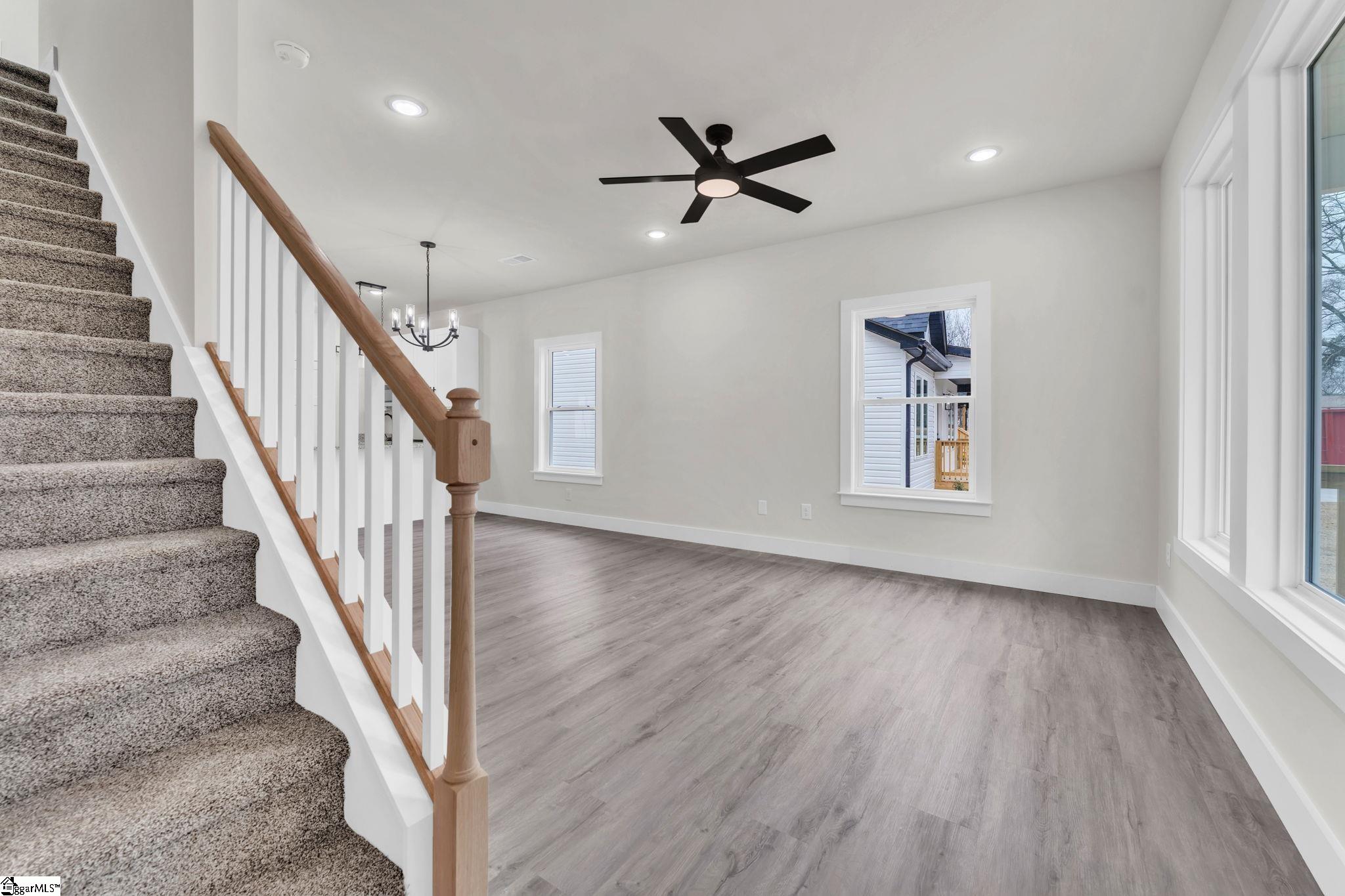 181 Dodd Street Wellford, SC 29385 - Photo 4 of 25