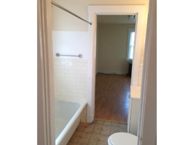 2331 Brownsville Road Carrick, PA 15210 - Photo 4 of 7 Full Bath.