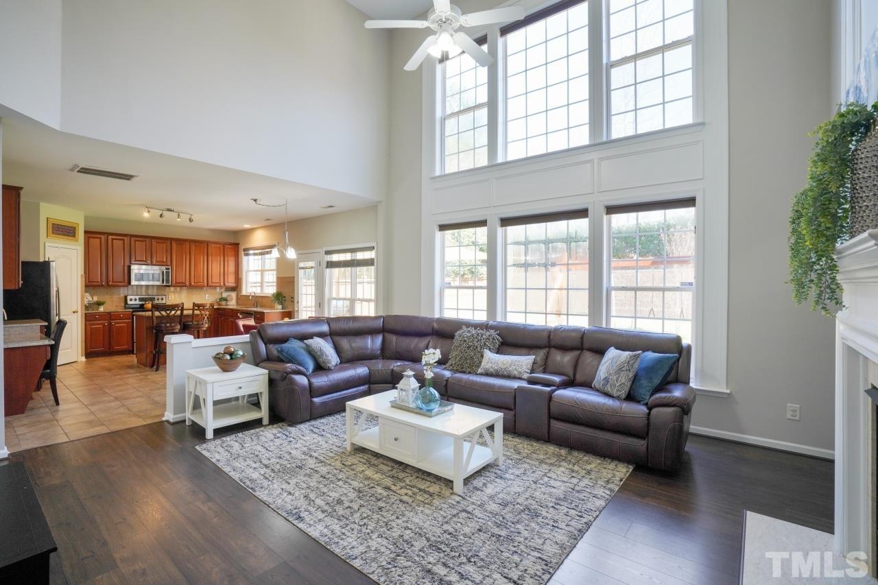 7588 Silver View Lane Raleigh, NC 27613 - Photo 3 of 30 Gallery Image 3