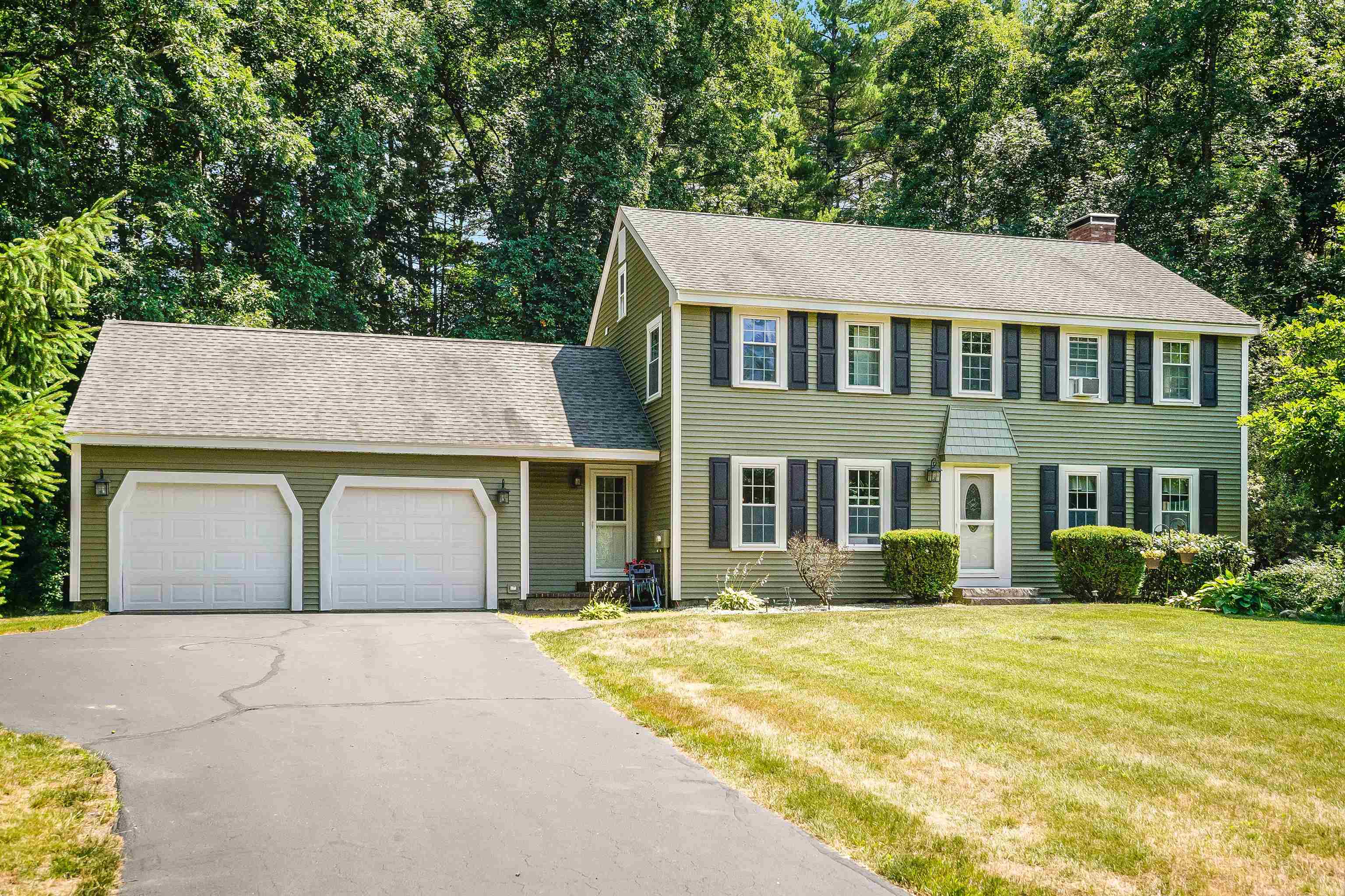 21 Old Kings Road Merrimack, NH 03054 - Photo 1 of 38