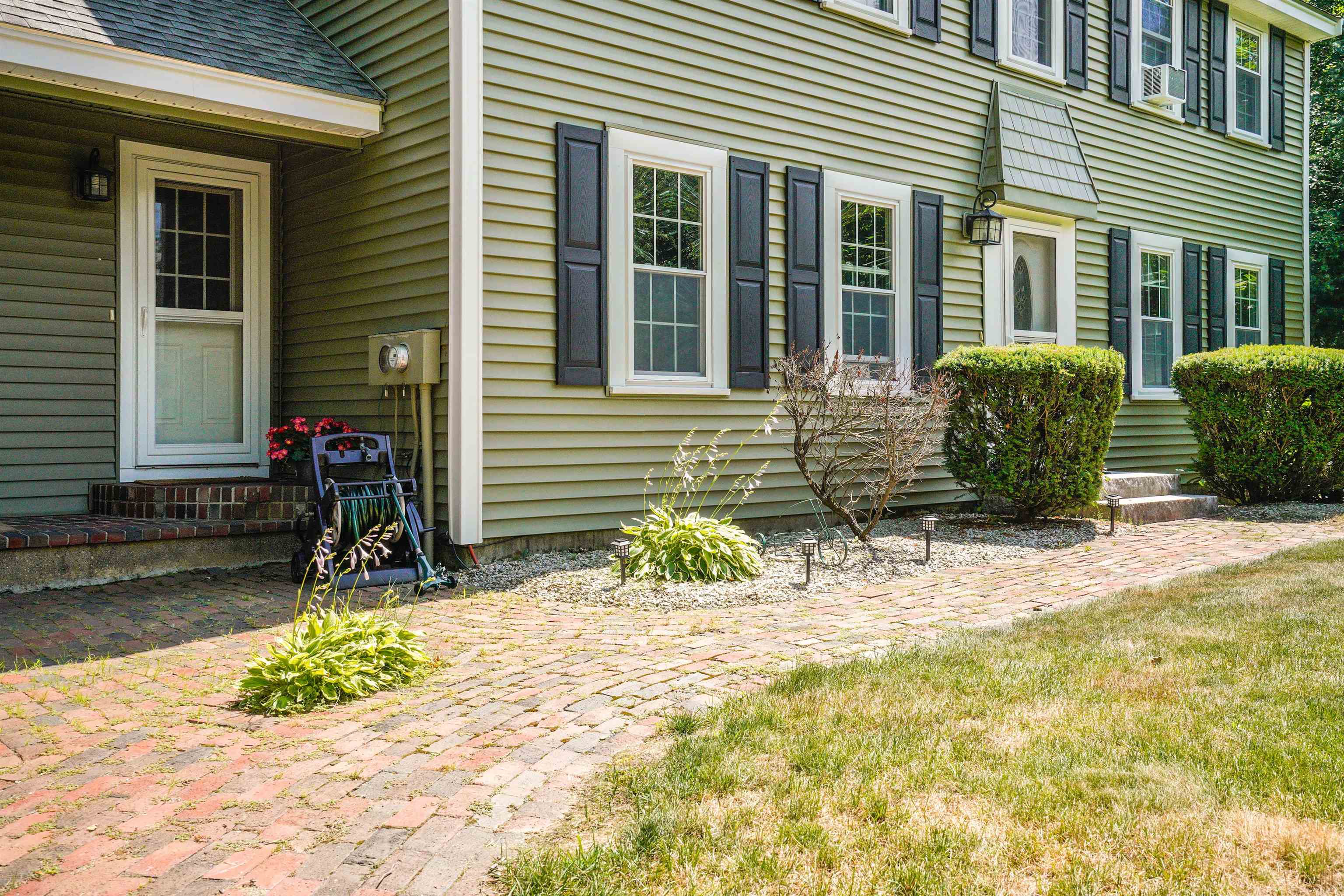 21 Old Kings Road Merrimack, NH 03054 - Photo 24 of 38
