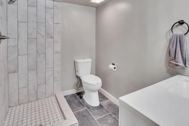 $320,000 | 328 Mockingbird Lane, Newton, KS 67114