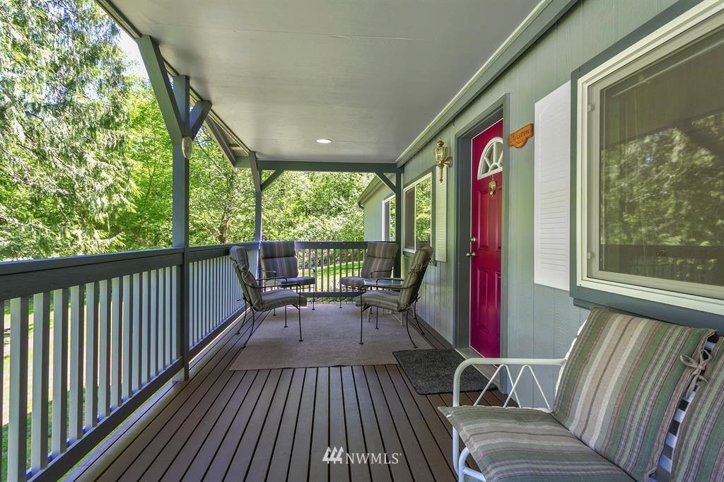 26121 Tronson Road Arlington, WA 98223 - Photo 3 of 23 Gallery Image 3