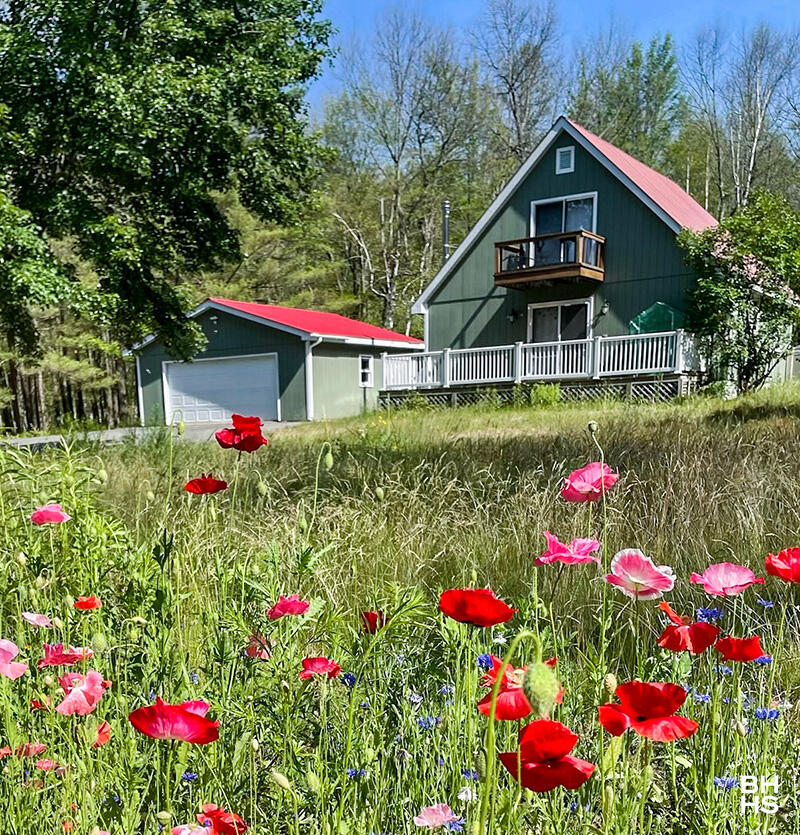 171 Lakeside Road Peru, NY 12972 - Photo 1 of 55 Gallery Image 1