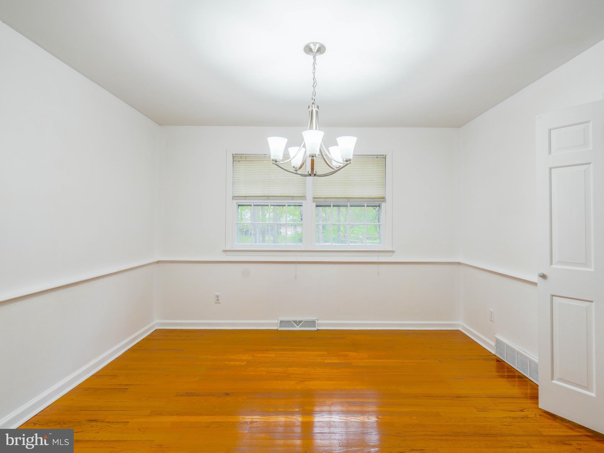 611 Glenside Road Millville, NJ 08332 - Photo 13 of 77 Gallery Image 13