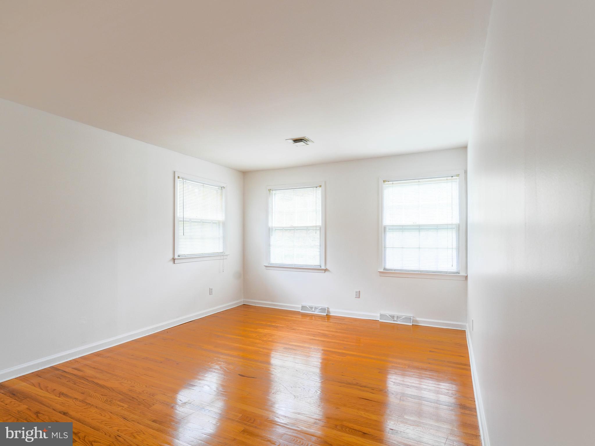 611 Glenside Road Millville, NJ 08332 - Photo 32 of 77 Gallery Image 32