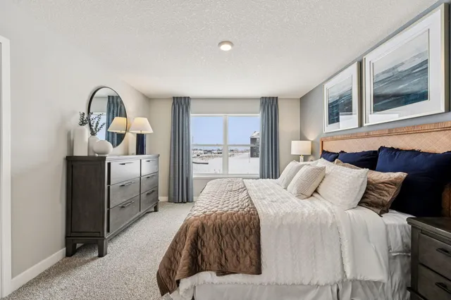 $450,000 | 960 Stone Creek Dr., Jordan, MN 55352