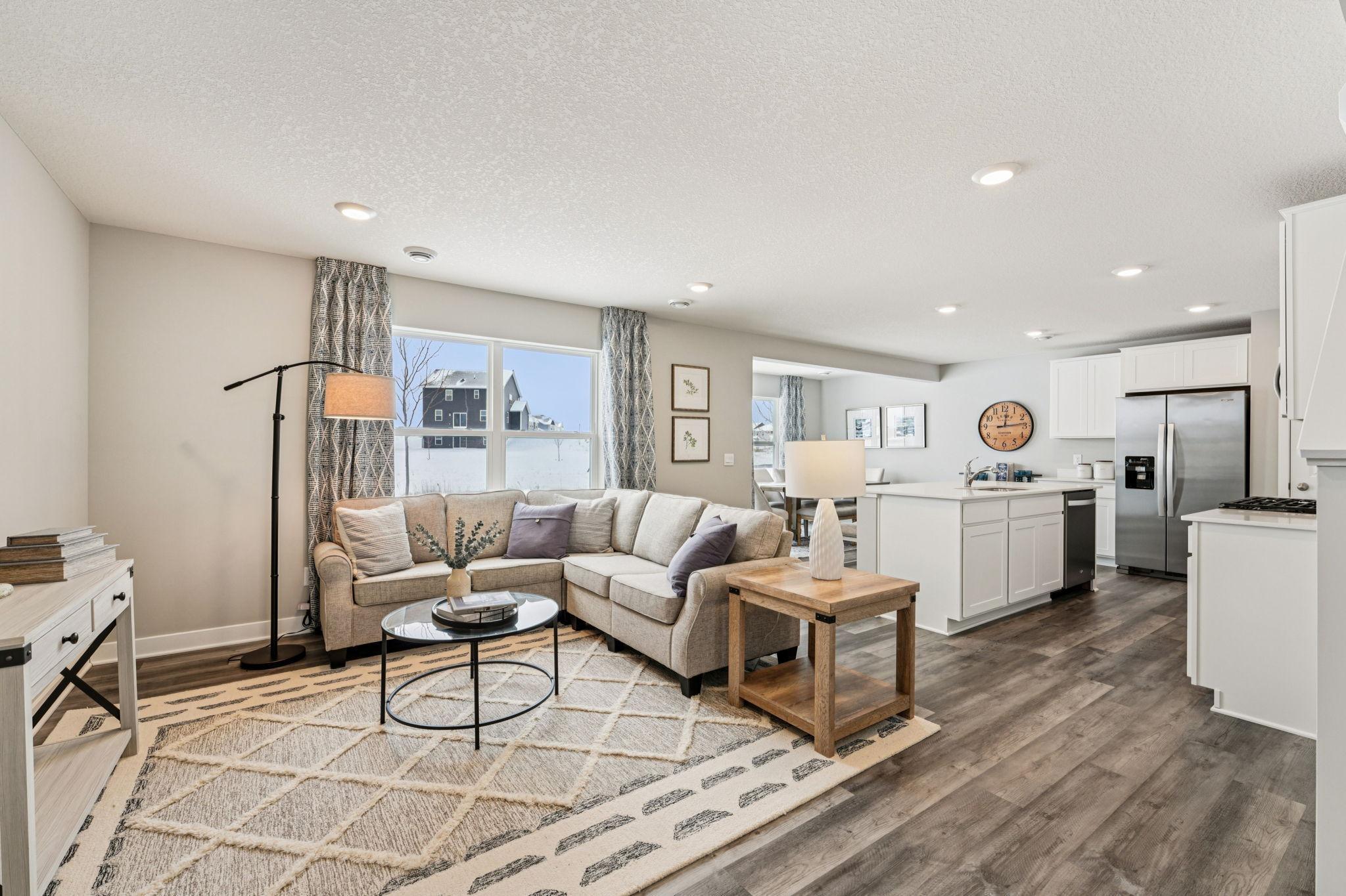 960 Stone Creek Dr. Jordan, MN 55352 - Photo 9 of 42