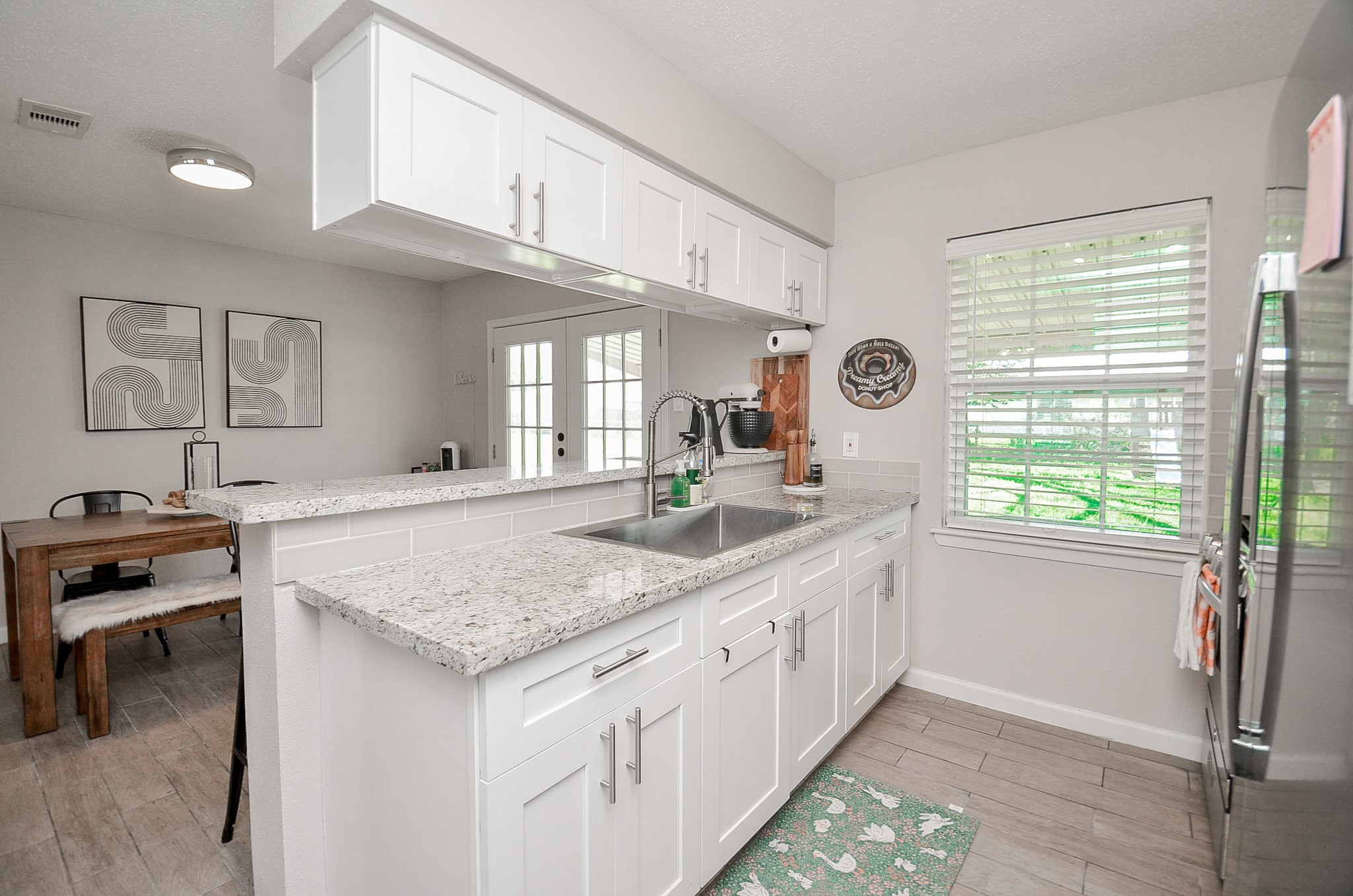 201 Inwood Lane Highlands, TX 77562 - Photo 14 of 31