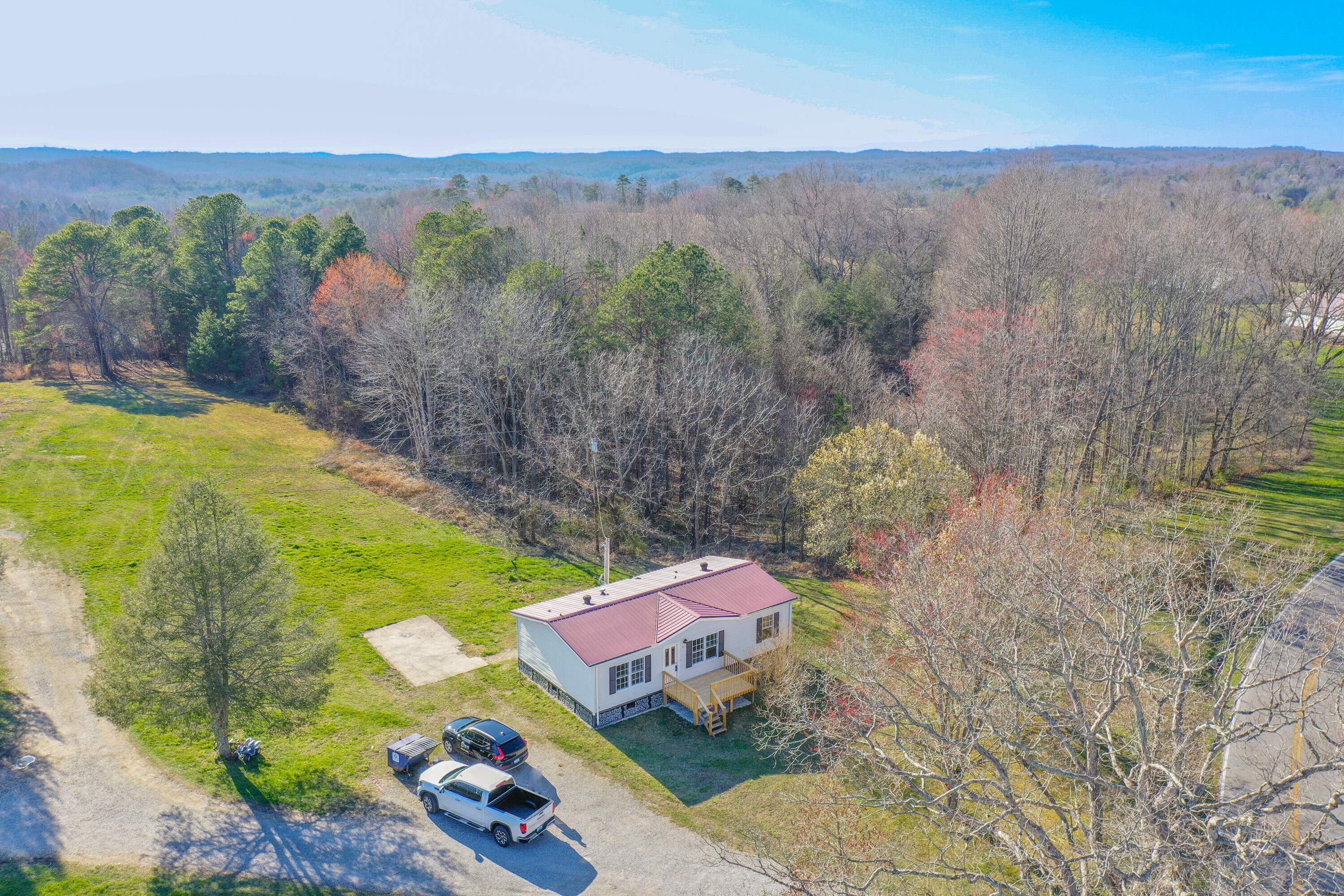 1317 Hawk Creek Road London, KY 40741 - Photo 35 of 39 org_7488ca00c3bd8797_1678911694000-HDR