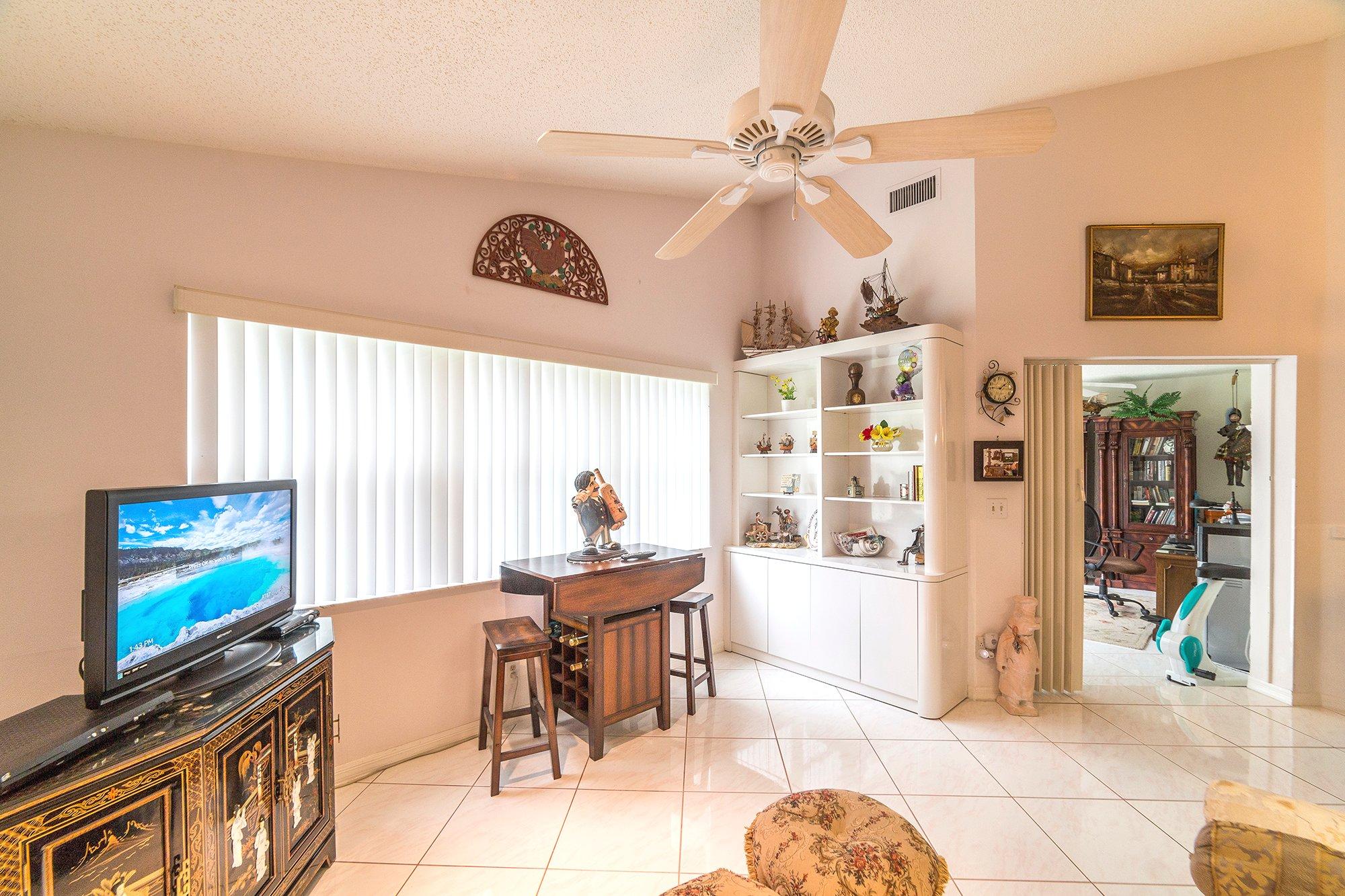 11102 Autoro Court Boca Raton, FL 33498 - Photo 6 of 29 11102 Autoro Court-18-web-