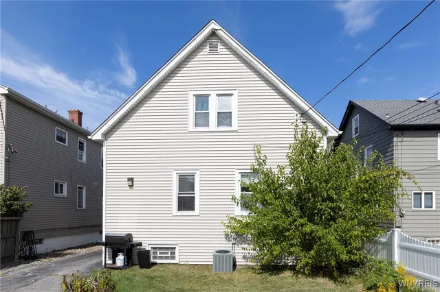 $320,000 | 121 Hartwell Road, Buffalo, NY 14216