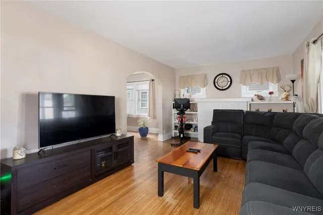 $320,000 | 121 Hartwell Road, Buffalo, NY 14216