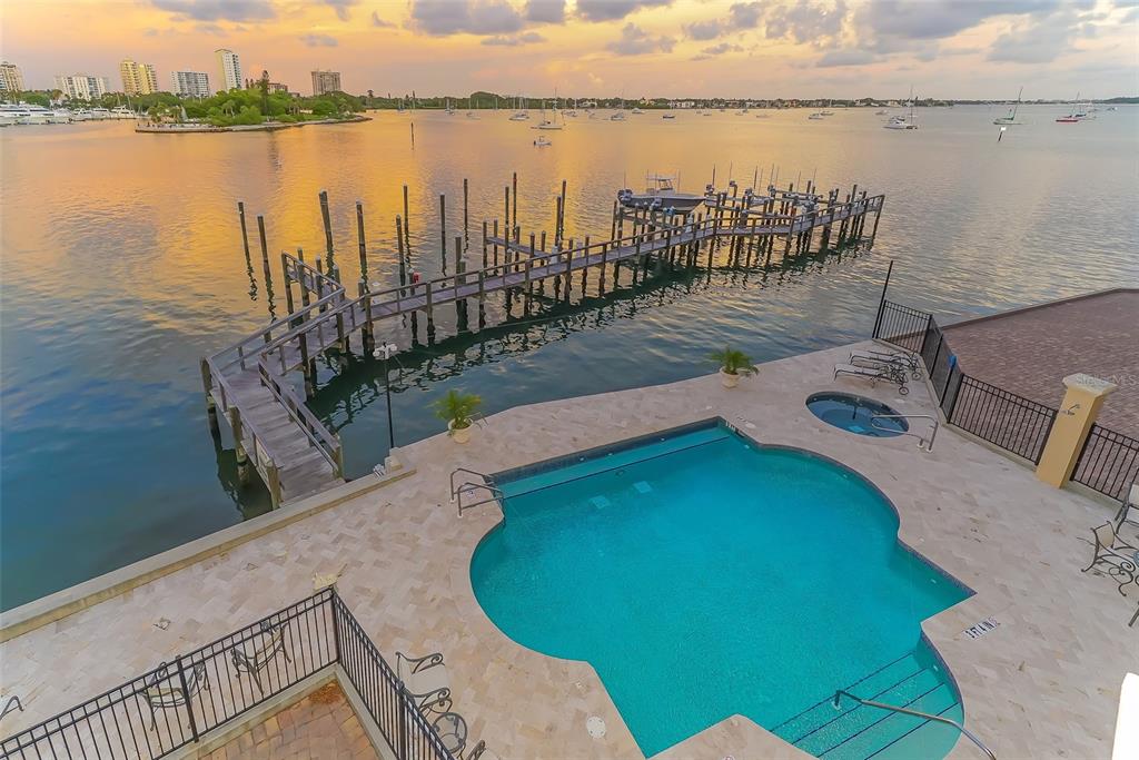 464 Golden Gate Point, Unit 702 Sarasota, FL 34236 - Photo 47 of 55