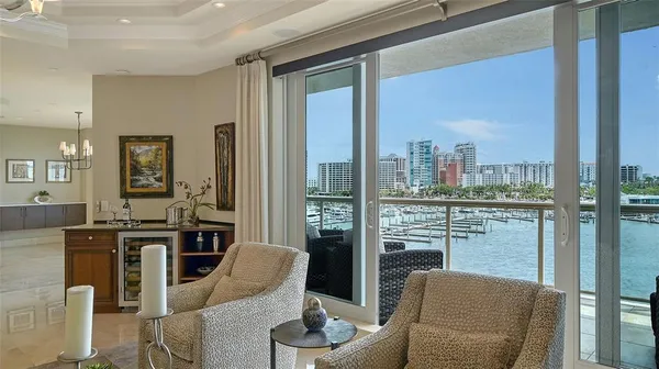 $4,295,000 | 464 Golden Gate Point, Unit 702, Sarasota, FL 34236