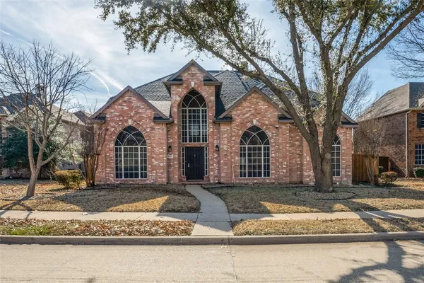 $640,000 | 4910 Bayport Circle, Rowlett, TX 75088