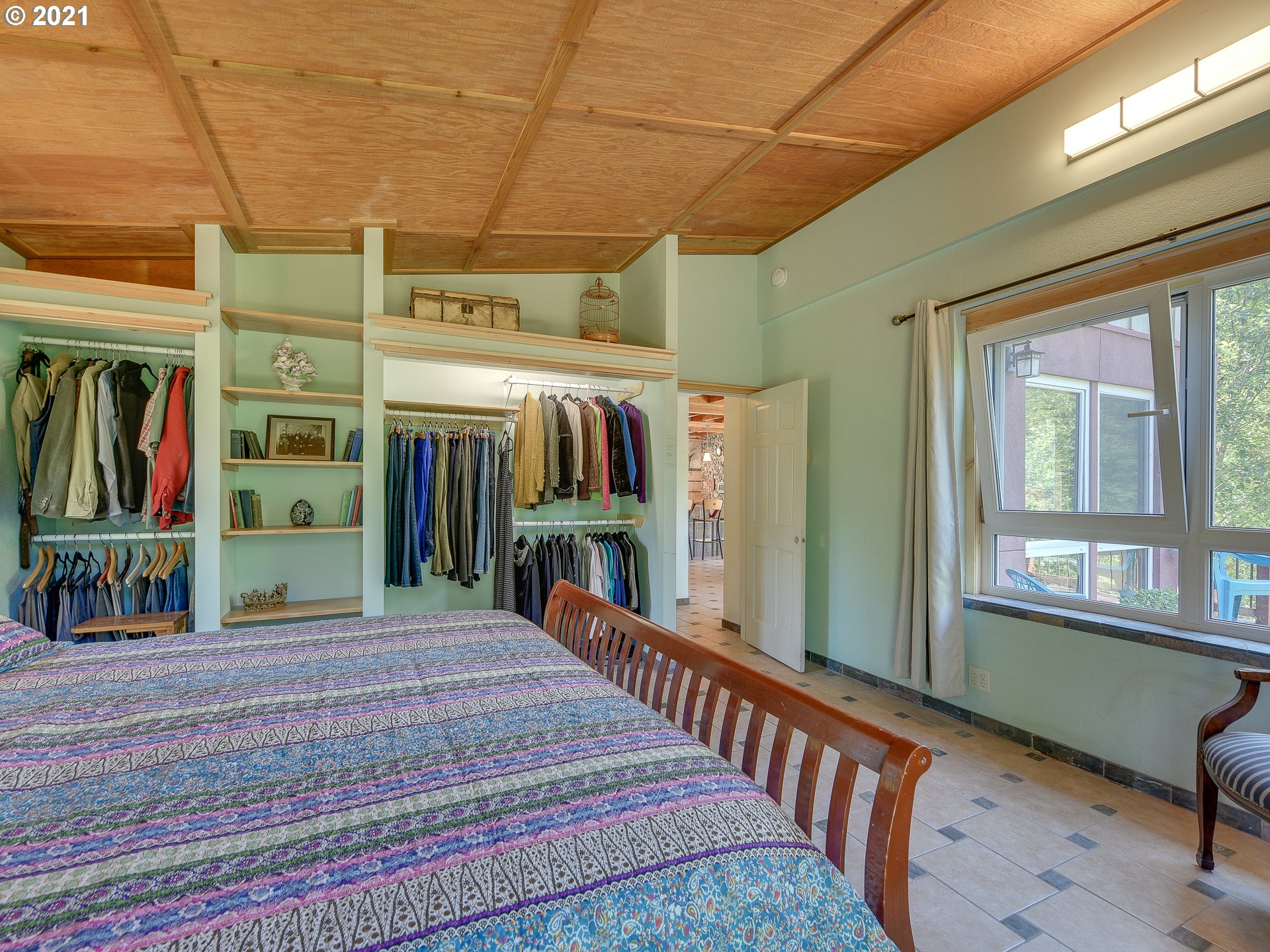 52087 McKay Road Scappoose, OR 97056 - Photo 11 of 32 Gallery Image 11
