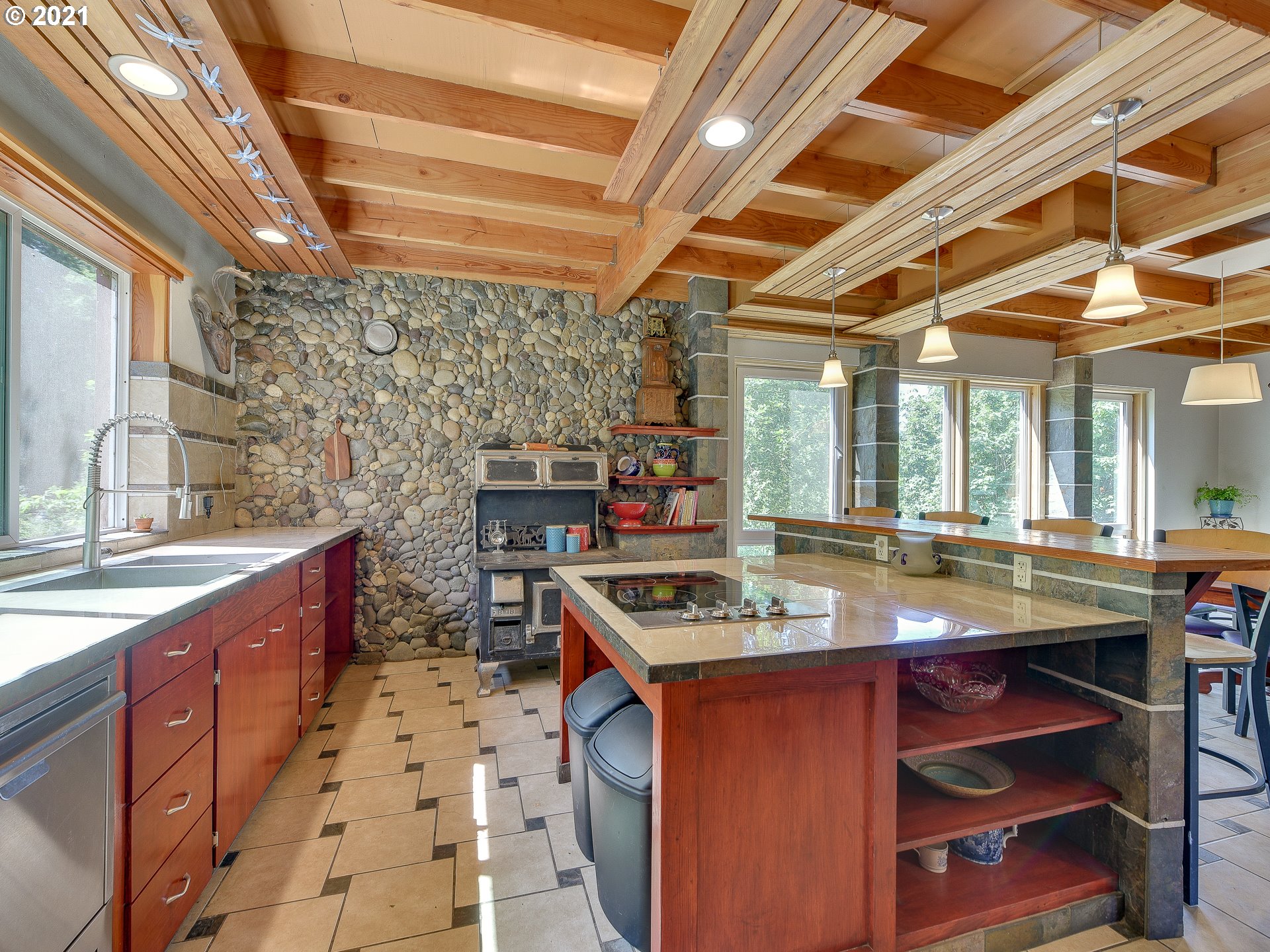 52087 McKay Road Scappoose, OR 97056 - Photo 7 of 32 Gallery Image 7