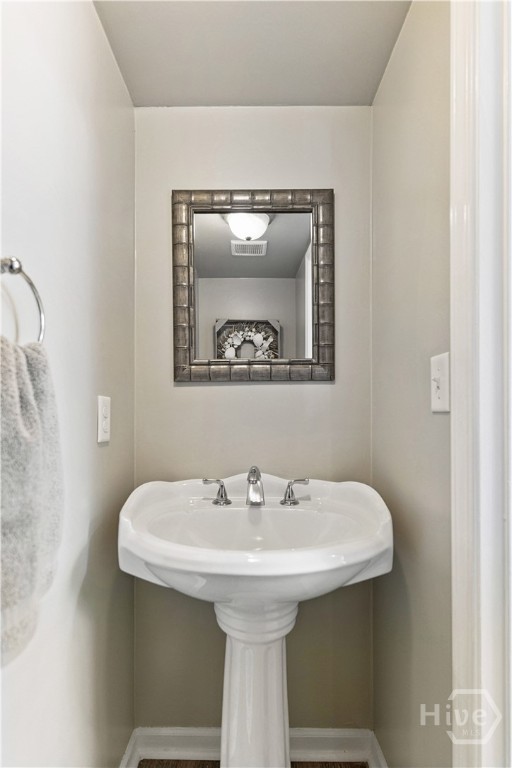 240 Georgia Street St. Simons Island, GA 31522 - Photo 16 of 42