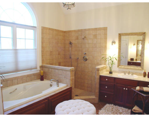 8 Sandy Ridge Road Sterling, MA 01564 - Photo 15 of 30 Gallery Image 15
