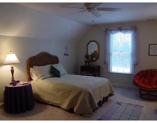 8 Sandy Ridge Road Sterling, MA 01564 - Photo 19 of 30 Gallery Image 19
