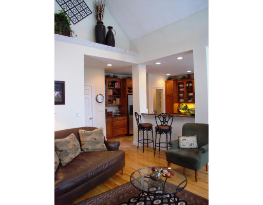 8 Sandy Ridge Road Sterling, MA 01564 - Photo 9 of 30 Gallery Image 9