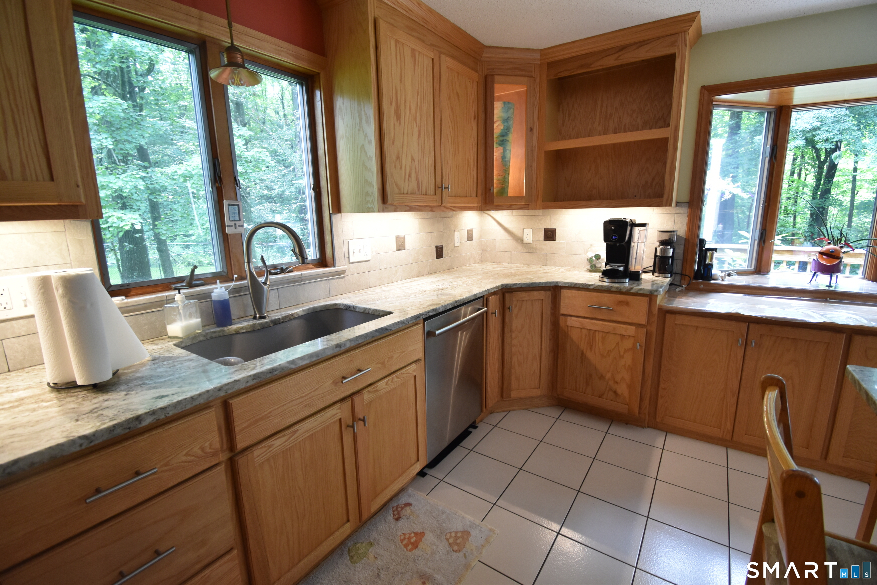 261 Old Turnpike Road Bristol, CT 06010 - Photo 12 of 28