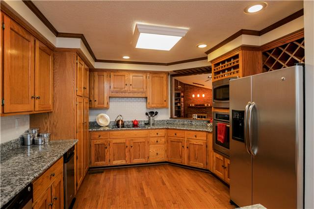 616 Fairway Trail Springfield, TN 37172 - Photo 8 of 20 Gallery Image 8