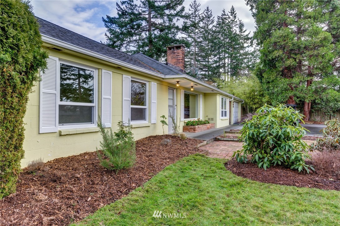 505 Bayside Road Bellingham, WA 98225 - Photo 3 of 25 Gallery Image 3