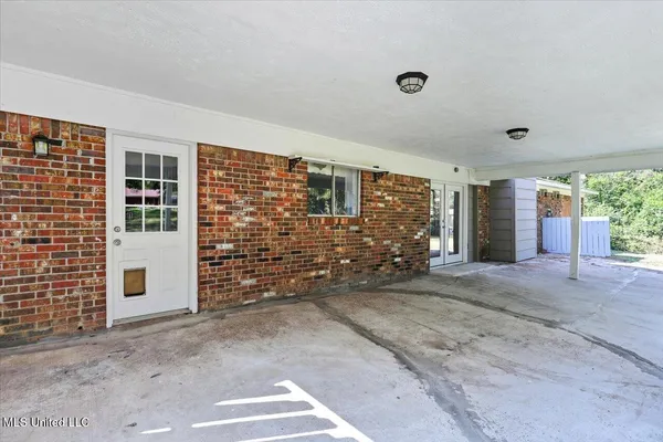 $225,000 | 1203 Rockingham Drive, Clinton, MS 39056