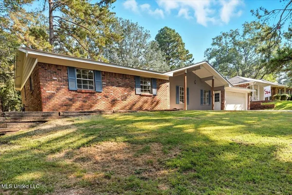 $225,000 | 1203 Rockingham Drive, Clinton, MS 39056