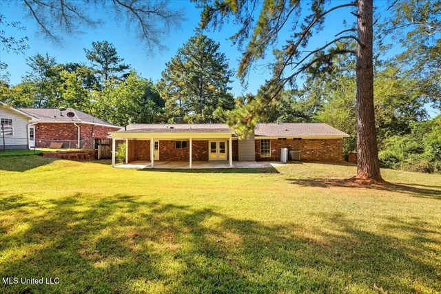 $225,000 | 1203 Rockingham Drive, Clinton, MS 39056